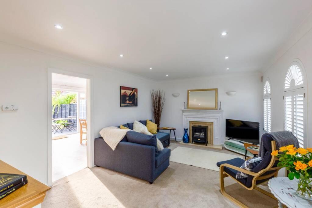A Cheerful Three Bedroom House In Leafy Lytham Lytham St Annes Exteriér fotografie